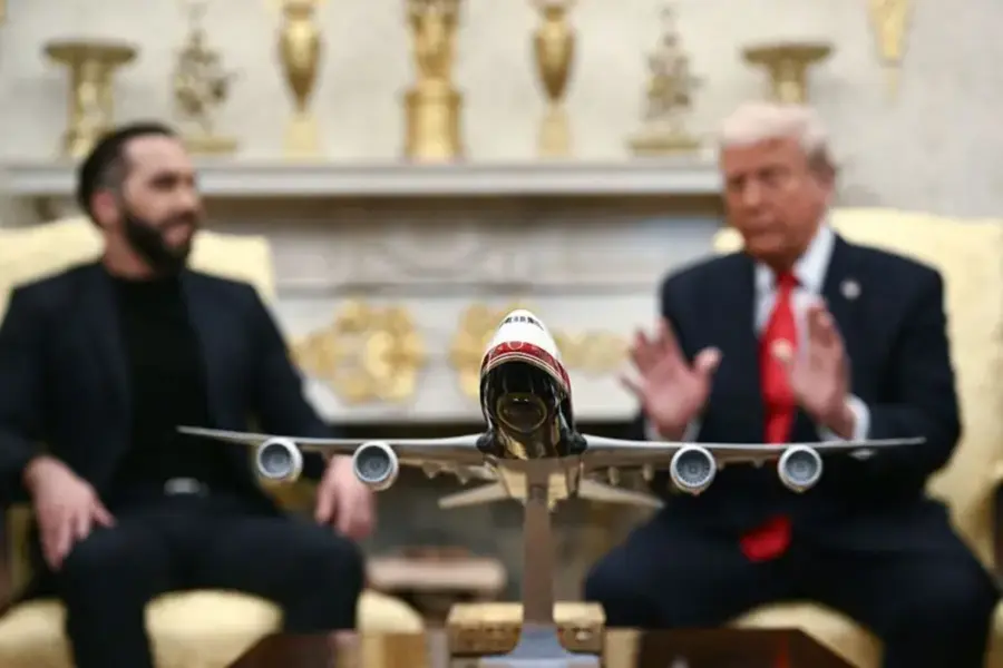 Катар может передать Трампу "летающий дворец" на базе Boeing 747