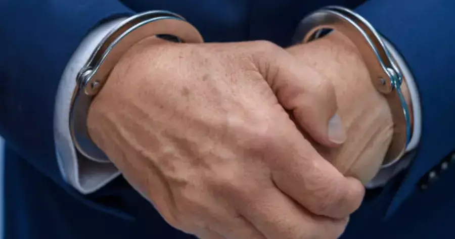 "Адам зорлауға оқталды". Қарағанды облысында ауыл әкімі қамауға алынды