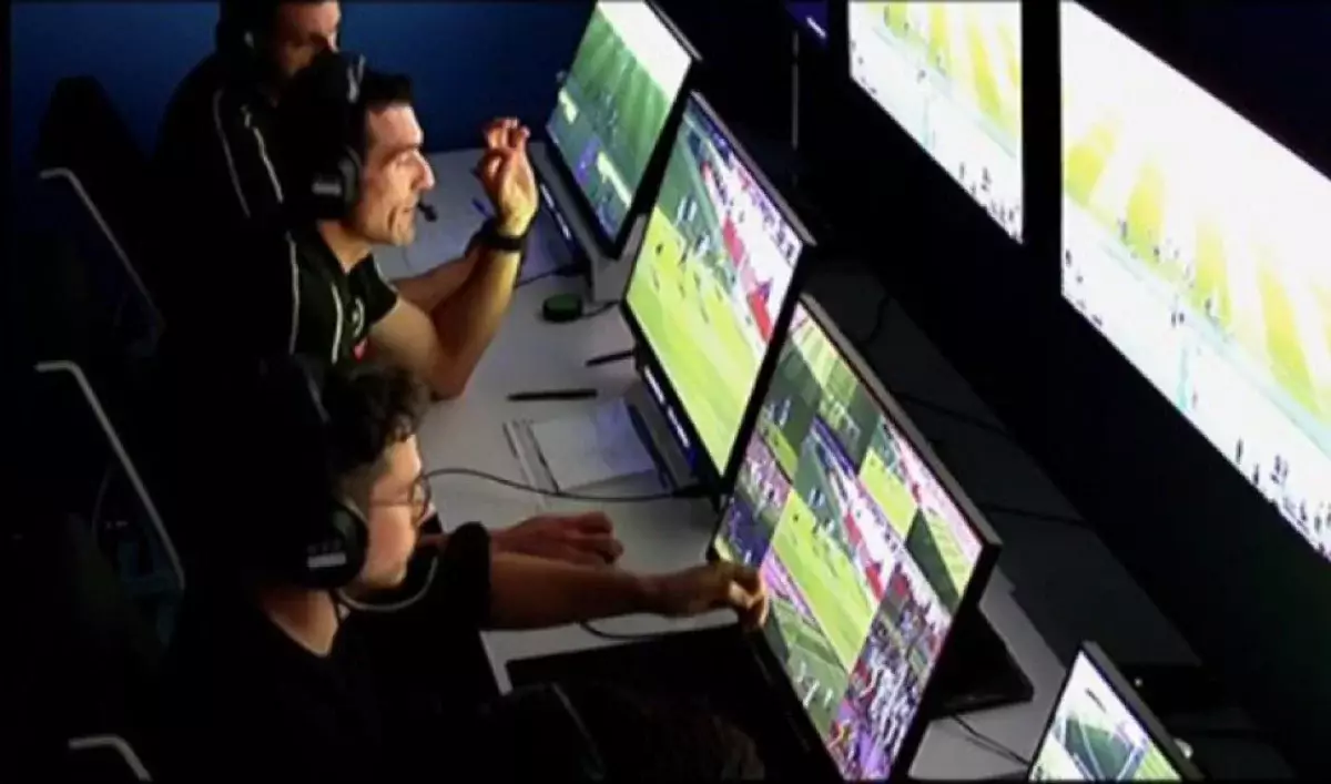 VAR төрешісінің сөзі дау тудырды