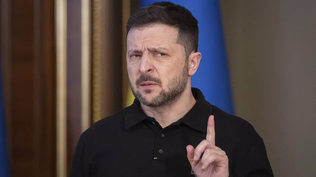 Тұтқындарды босатып, украиналық балаларды қайтар: Зеленский өте маңызды адаммен тілдесті