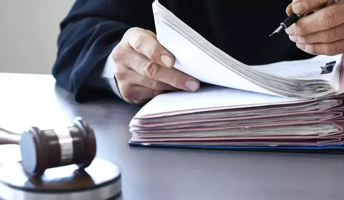 Жамбылда біліктілікті ақшаға сатып алмақ болған мұғалім алаяққа 50 мың теңгесін аудара салған