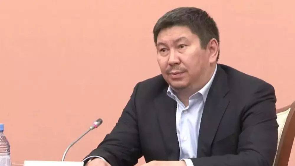 Задержание беглого чиновника, легализация конопли. О главном в Казахстане сегодня