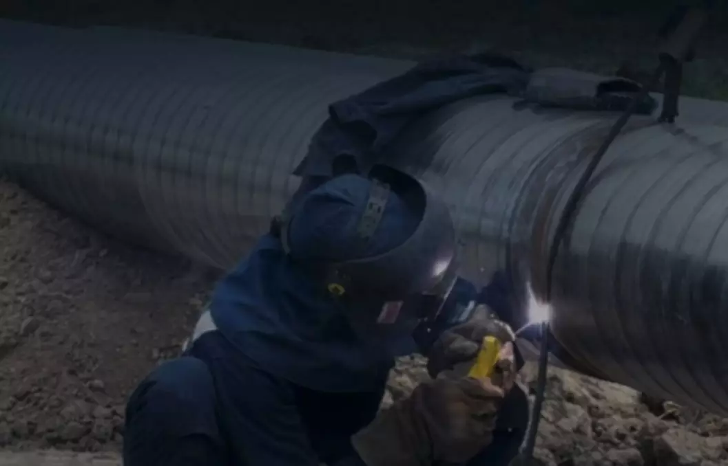 В Атырау прокладывают новый магистральный газопровод: 46 км до тепла и стабильности