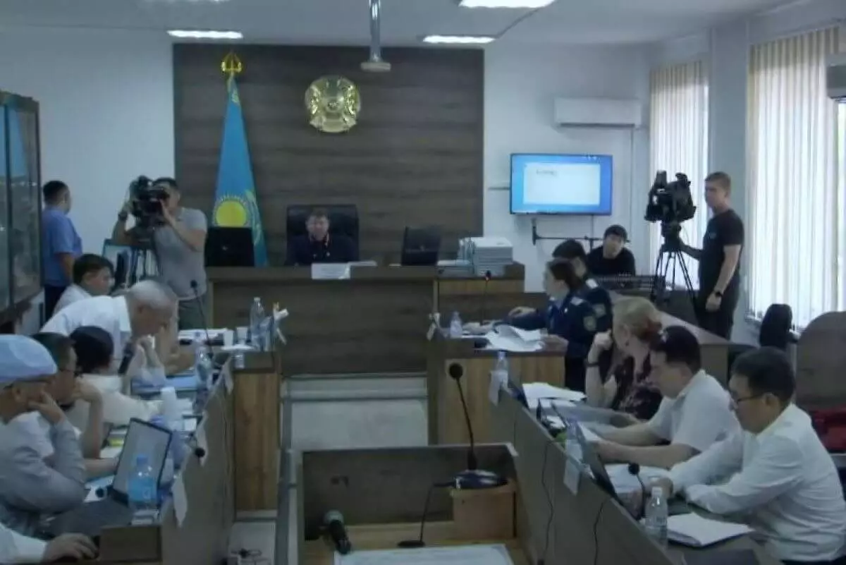«Перепутал с бородатым и ударил Шерзата»: что сказал Белкожаев в суде