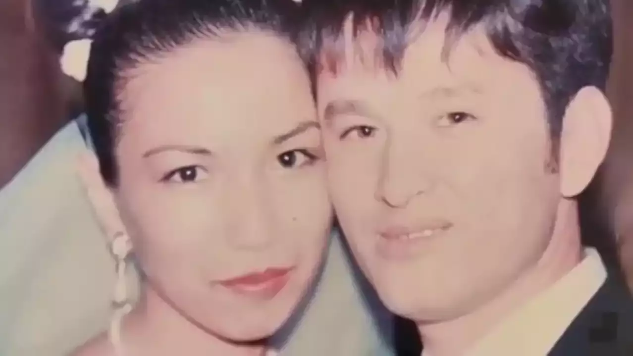 «Сынып кетуге хақым жоқ». Медеу Арынбаев марқұм әйелін сағынып, көзіне жас алды