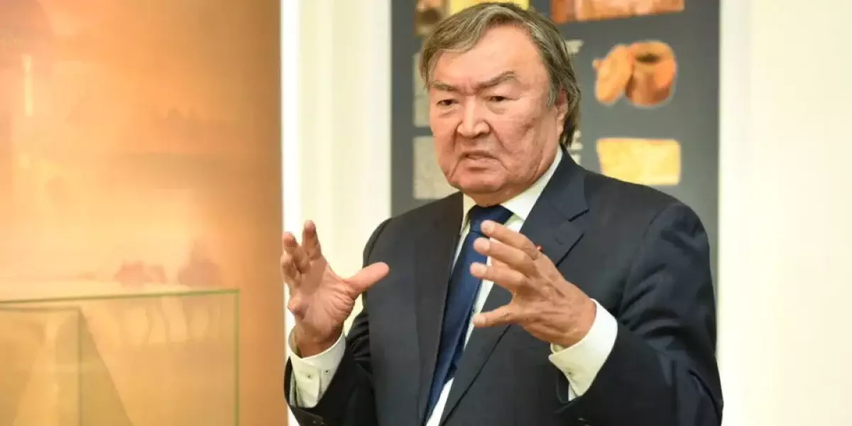 Бүгін Олжас Сүлейменовтің туған күні