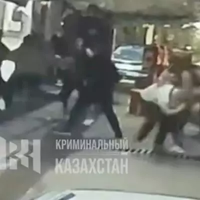 Массовая драка с поножовщиной произошла в Алматы