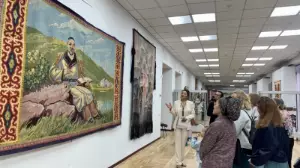 Алматыда уақытпен үндескен өнер көрмесі ашылды