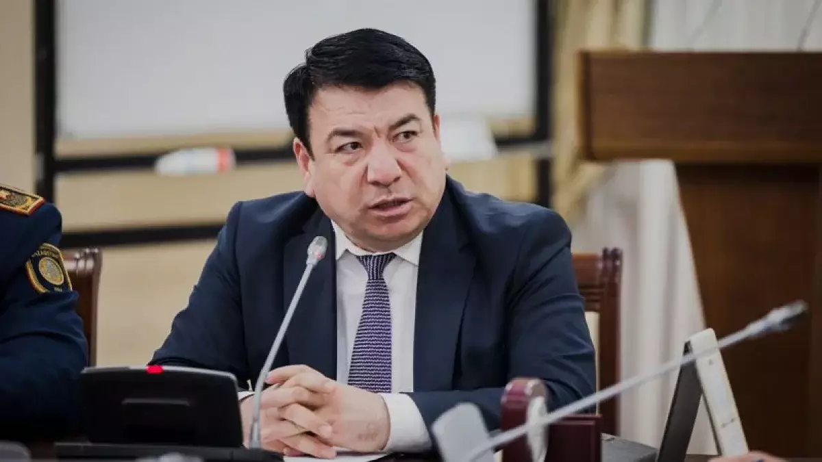 &#171;Әлі шешімін тапқан жоқ&#187;: Министр сынып жетекшілерге төленетін қосымша ақы туралы айтты