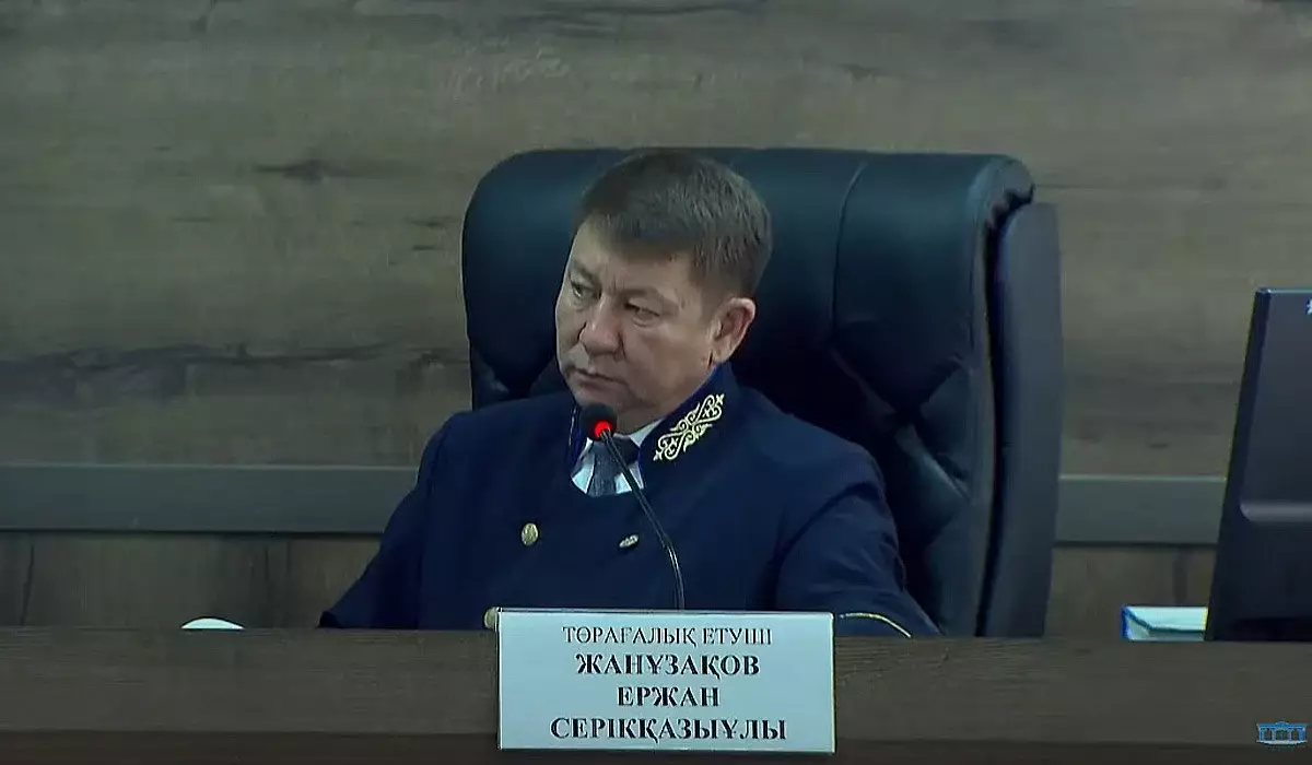 «Сондай жағдай болып қалды»: сотта күдікті Дидар Қалиахмет жауап бере бастады