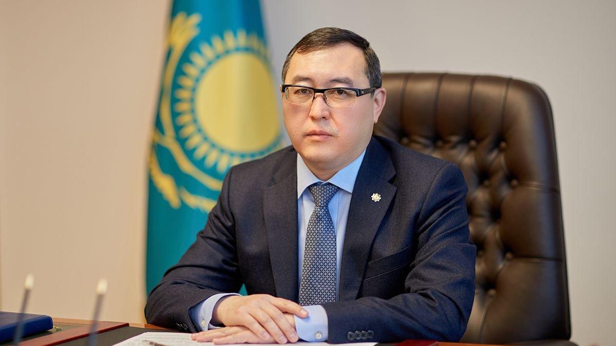 Алматыда бес адамға жер берілді: тізімде облыс әкімінің анасы бар