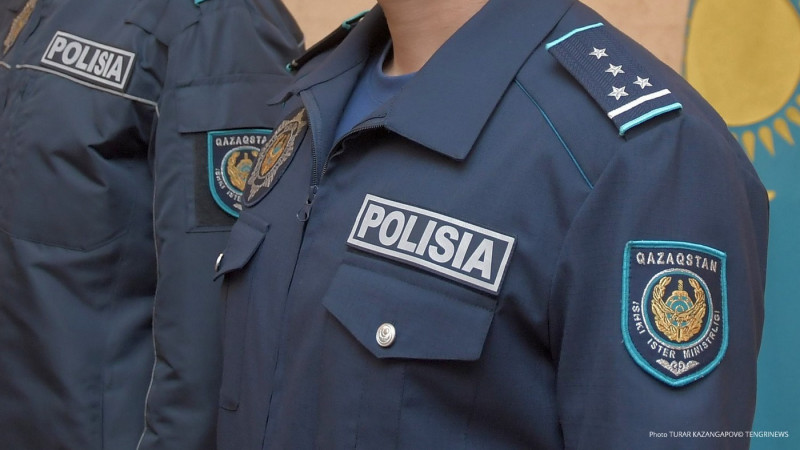 "9 жылға сотталды" - Түркістан облысында уақытша ұстау изоляторында жүкті әйелді зорлаған полицейге үкім шықты