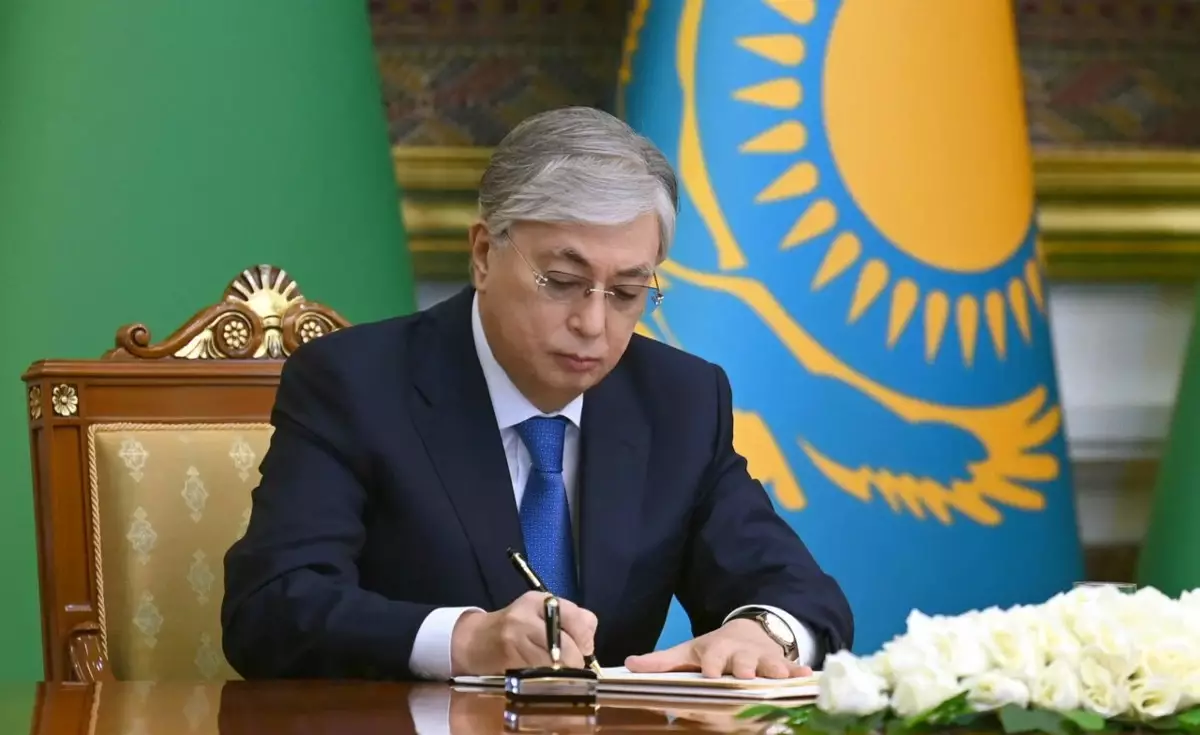 Тоқаев Қазақстанның бірқатар елдегі елшілерін ауыстырды