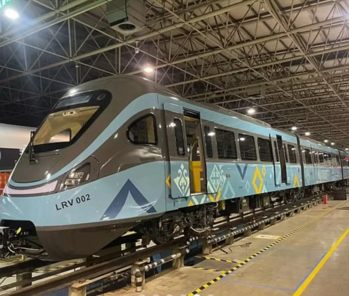Первые составы поездов для LRT отправились из Китая в Астану