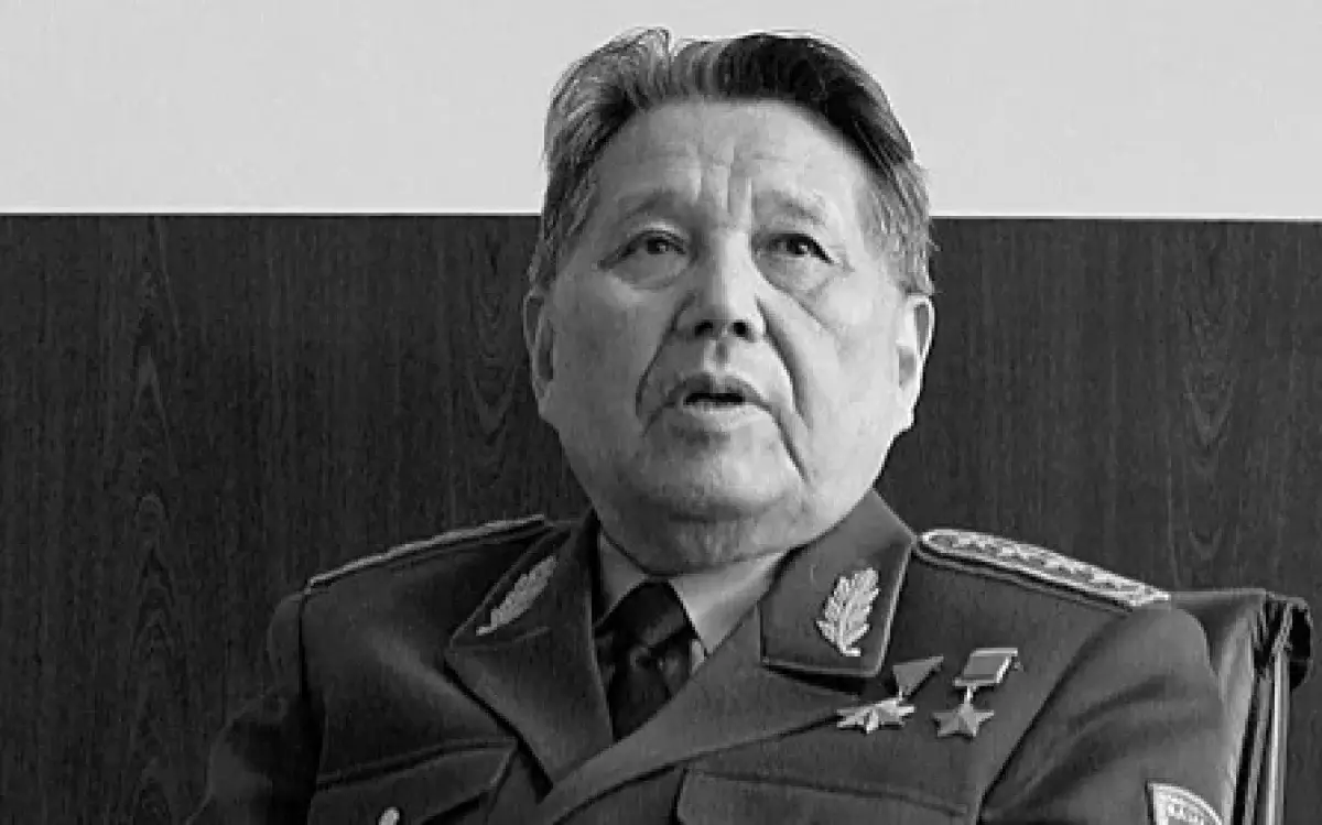 Бүгін Кеңес Одағының батыры Сағадат Нұрмағамбетовтің туған күні: Оның ерліктері жайлы не білеміз