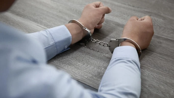 В Узбекистане разоблачили схему незаконного возврата НДС, задержаны налоговики