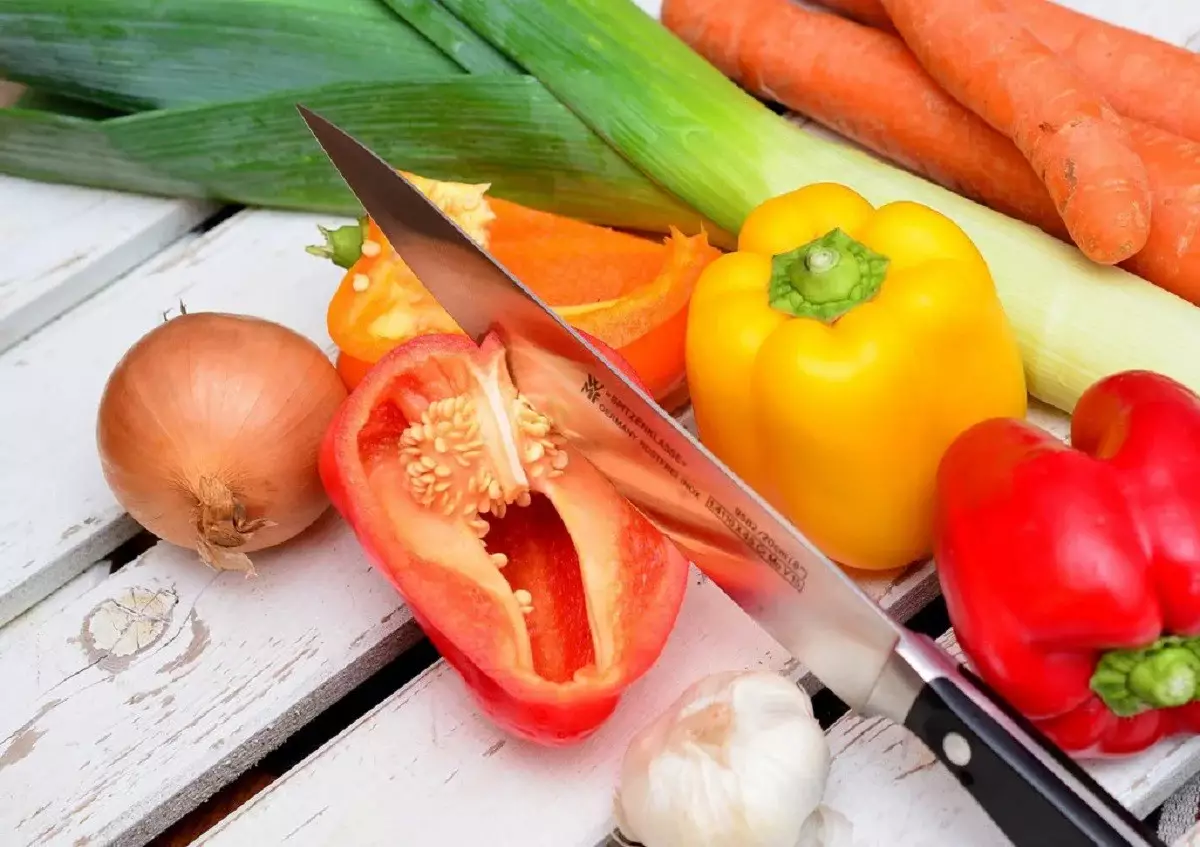 Какие продукты полезны в первой половине дня - диетолог