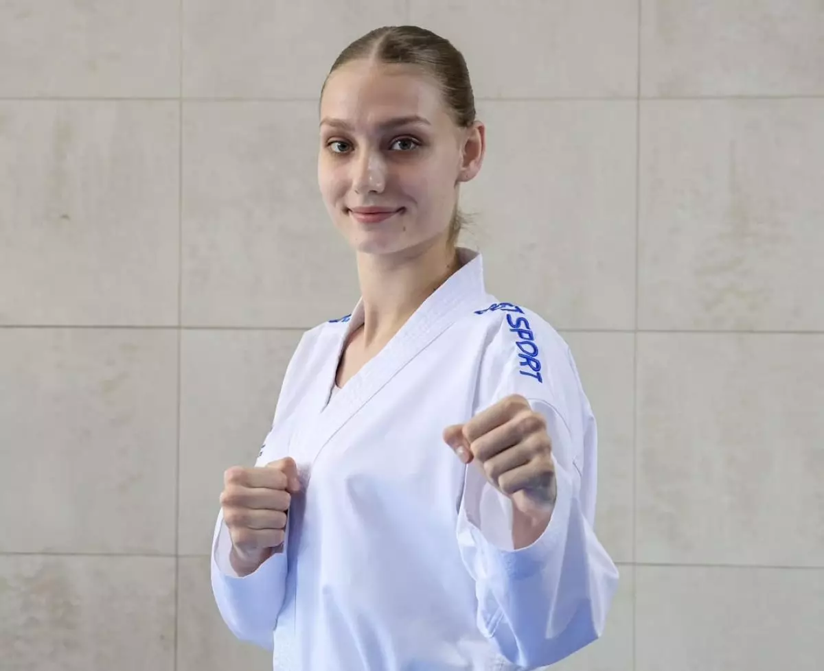 Дайяна Даренская каратэден Азия чемпионы атанды