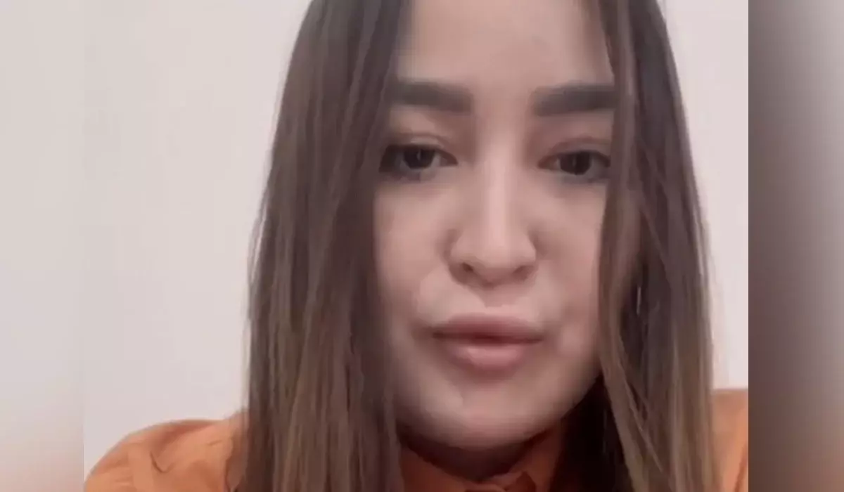 «Таңғы бесте үш ер адам күшпен алып кетті»: Түркістандағы жалғызбасты ананың оқиғасы резонанс тудырды (ВИДЕО)