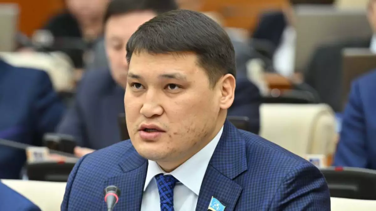 Жаман істерге бармайтын отбасы едік: Берденовке оқ атқан күдіктінің жұбайы шұғыл мәлімдеме жасады