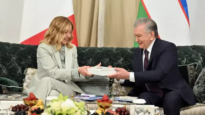 Мирзиёев и Мелони провели переговоры в Самарканде