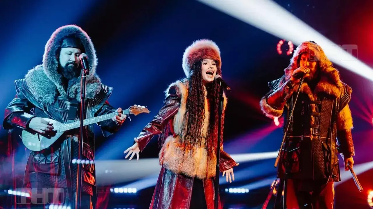 “Хомай” әнін орындаған әйгілі Ay Yola тобы әлем жұртын күттіріп қойды
