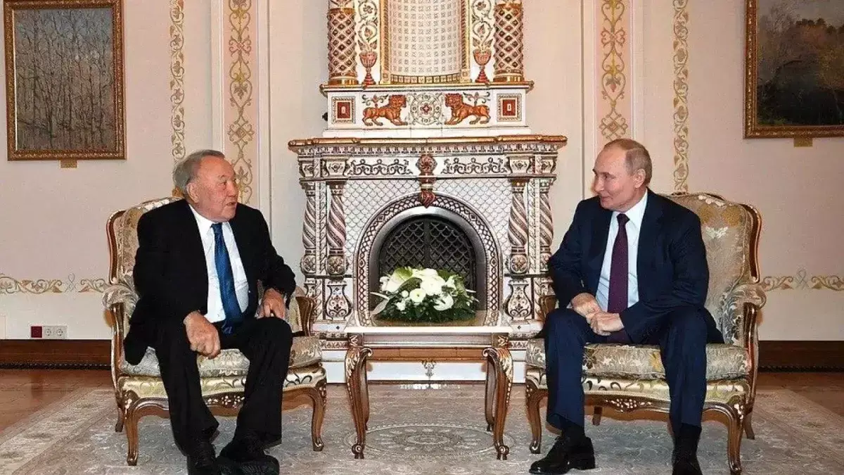 Назарбаев Путинмен жолығу үшін Кремльге барды