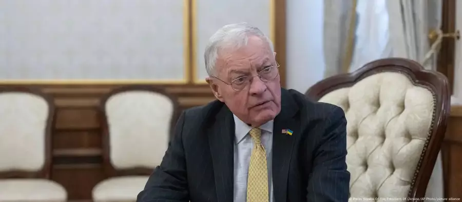 Келлог: Опасения России насчет расширения НАТО "справедливы"