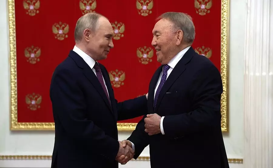 Зачем Назарбаев летал к Путину?