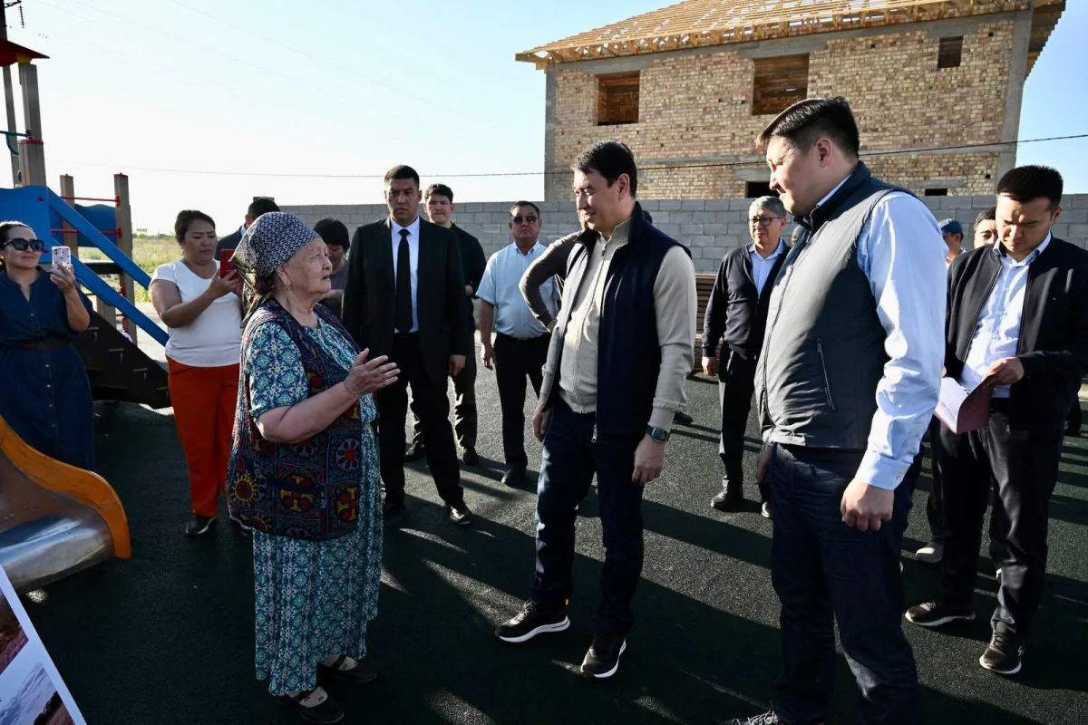 Алматы әкімі Алатау ауданында әлеуметтік маңызы бар жобалардың іске асырылу барысымен танысты