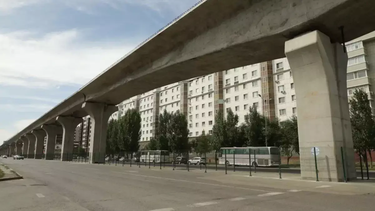 Запуск LRT в Астане отодвигается на год? Названы новые сроки