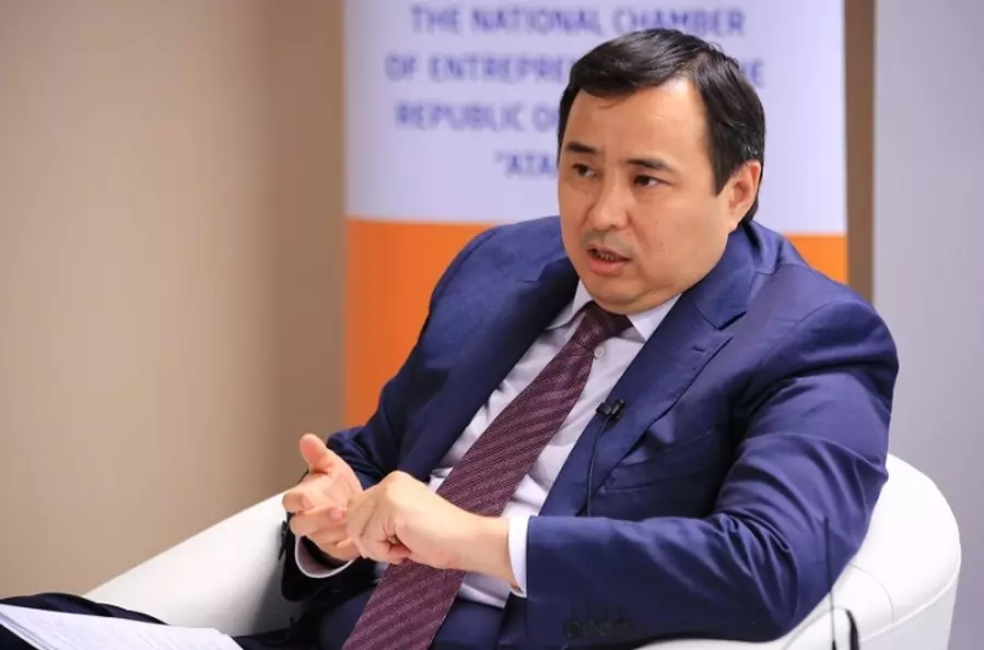 Судимый за аферу Аблай Мырзахметов передумал выходить на волю раньше срока