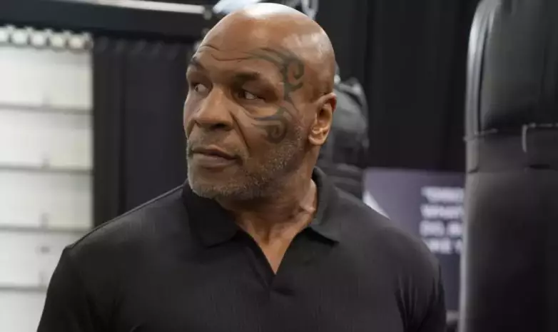 Легенда UFC отреагировал на бой Тайсона в Казахстане