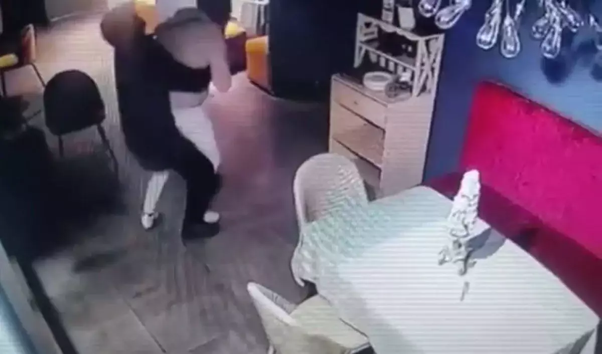 Преступная группировка захватывала бизнес в Алматы под видом охраны