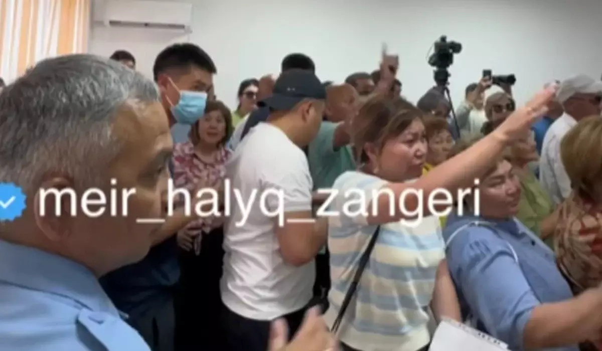 «Абзал, қой!»: Шерзат Полаттың өліміне қатысты сот үкімінен кейін шу шықты