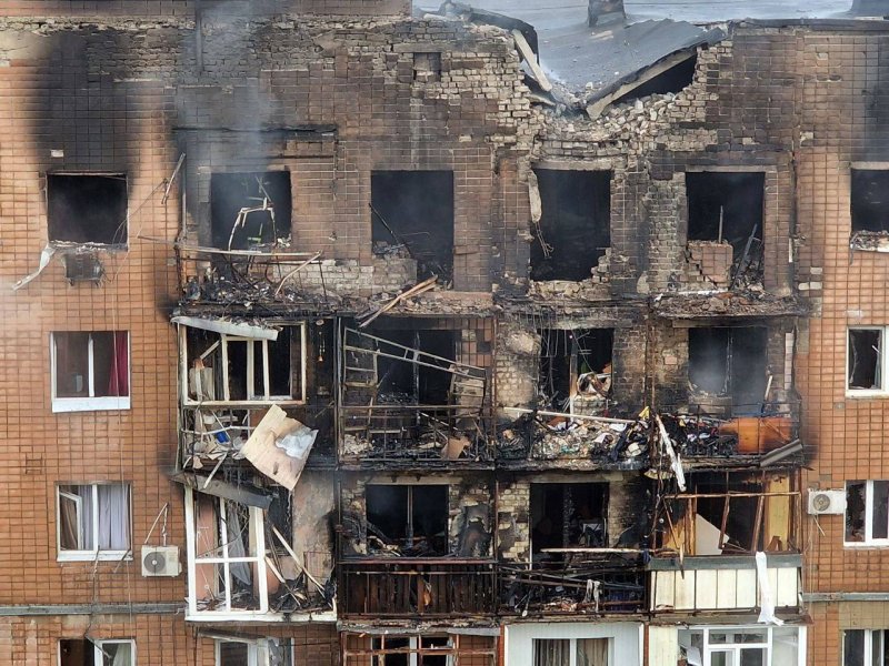 Харьков подвергся самой масштабной атаке России с начала войны – есть погибшие и раненые