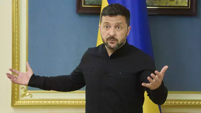 АҚШ-та Зеленскийден құтылуға шақырды: "Біз есі дұрыс емес адаммен бетпе-бет келіп отырмыз"