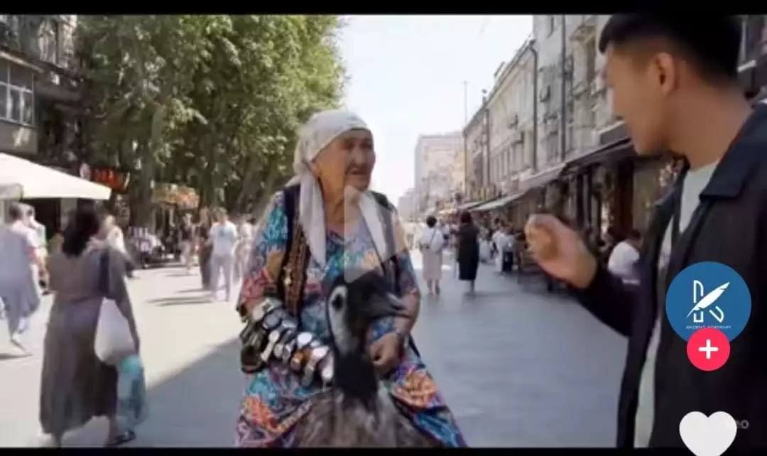 “Орыс тілін оқымағаныма өкінемін” дейді апамыз (ВИДЕО)