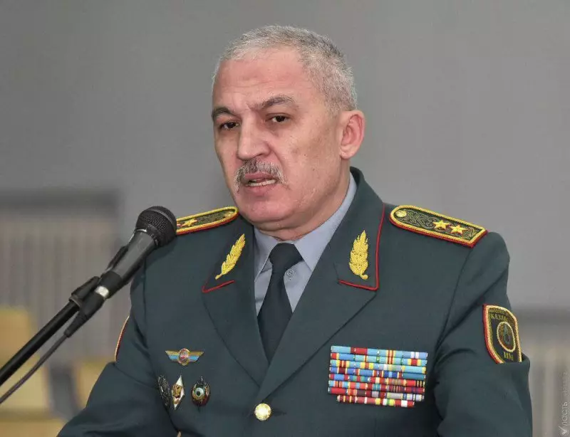 Токаев уволил министра обороны Руслана Жаксылыкова