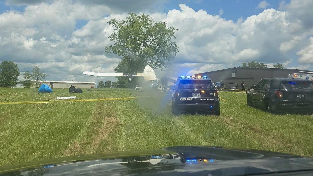 В США произошло авиационное происшествие: самолет разбился, есть пострадавшие (изображения и видео).