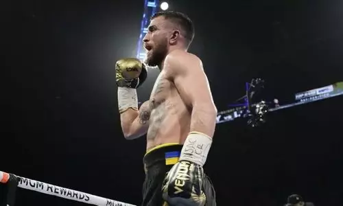 Титул Василия Ломаченко официально получил нового владельца