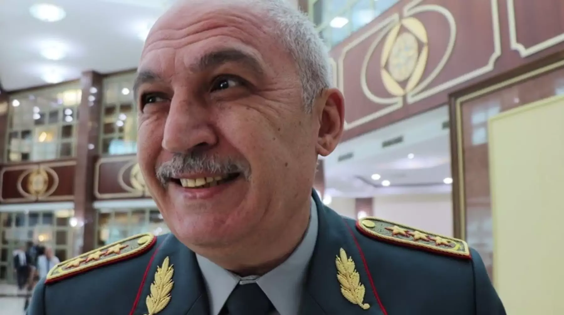 Бұрынғы Қорғаныс министрі Руслан Жақсылықовтың қамауға алынғаны хабарланды