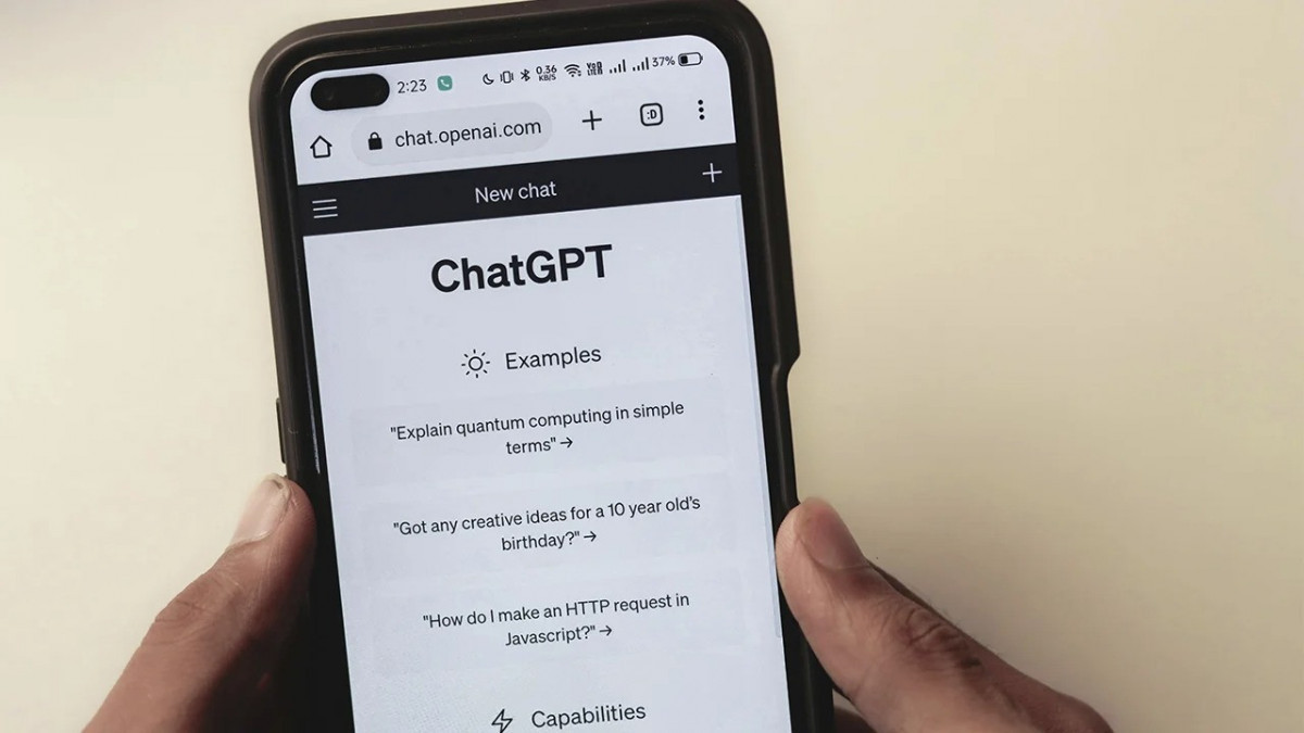 ChatGPT бүкіл әлемде істен шықты