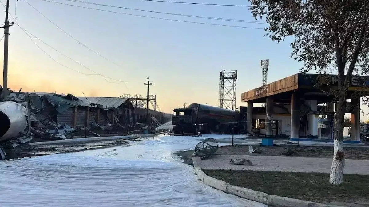 Құлсарыдағы алапат жарылыс: депутат жанармай құю станциясының былығын әшкере етті