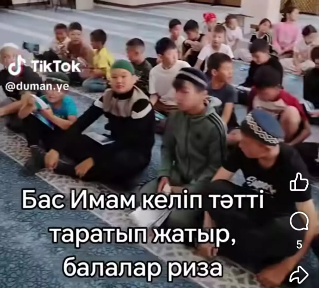 Балаға қастандық: Мешіттегі лагерьлер жабылсын!