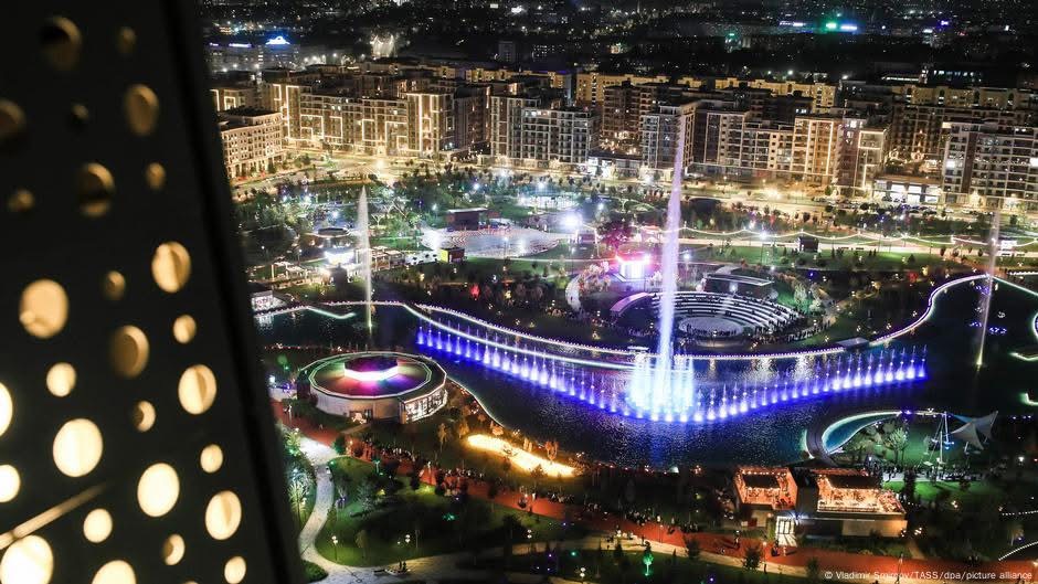 Узбекистан обвинил Россию в грубом обращении с мигрантами
