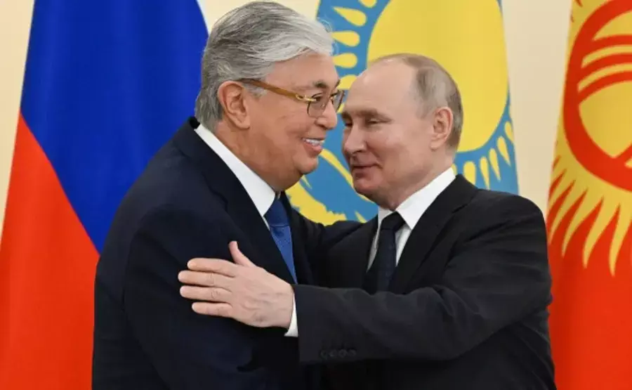 Токаев поздравил Путина с Днем России