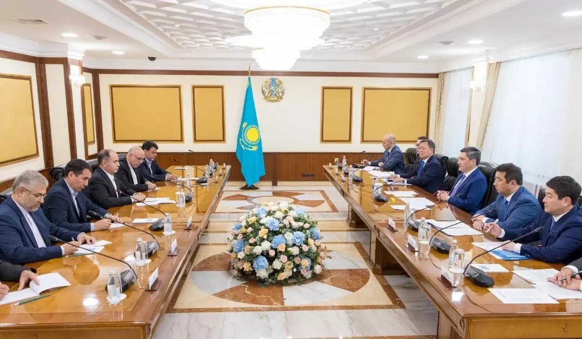 Бектенов Иранның ауыл шаруашылығы жихады министрімен кездесті
