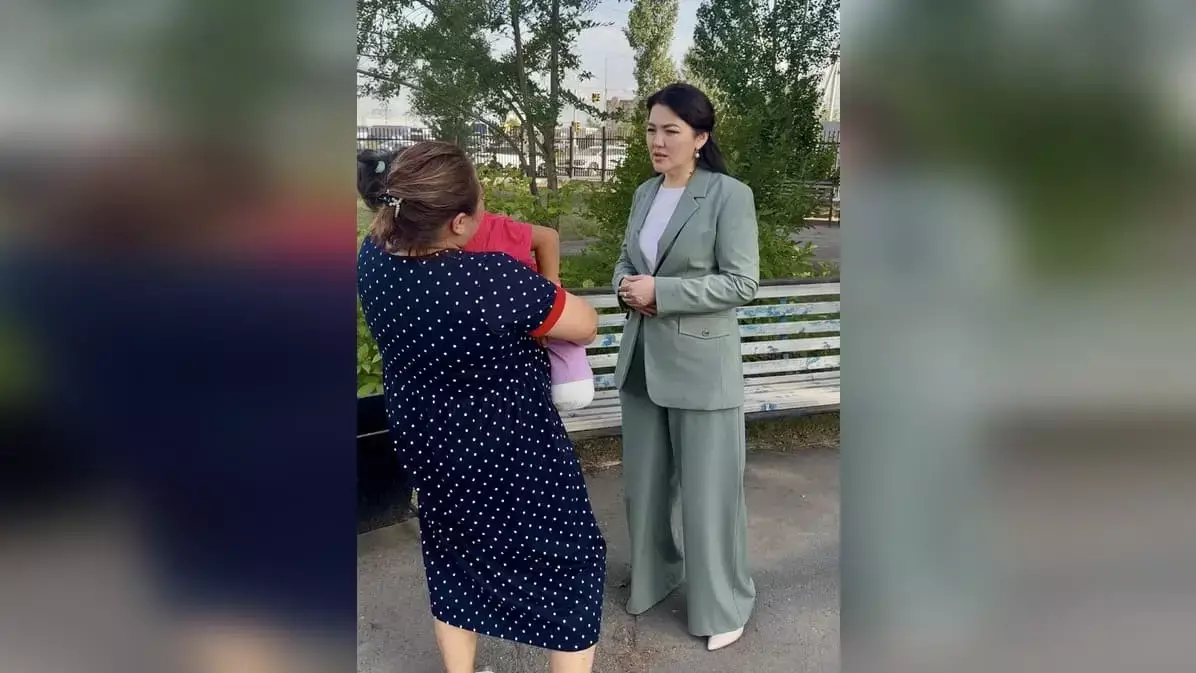 Экс-министр Ажар Ғиният аяғынан айырылған Алуамен кездесіп, тың мәліметпен бөлісті