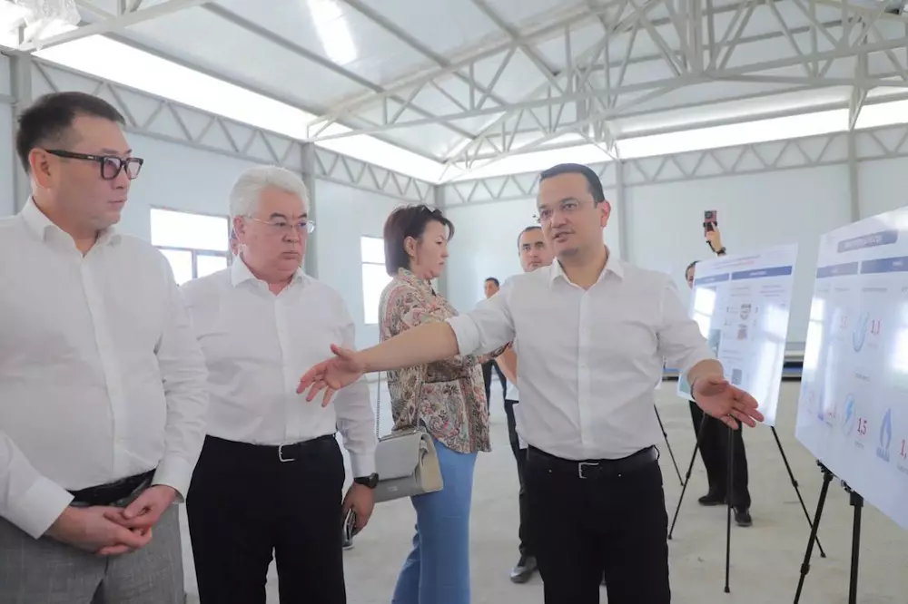 На границе Казахстана и Узбекистана прошло выездное совещание министров торговли двух стран